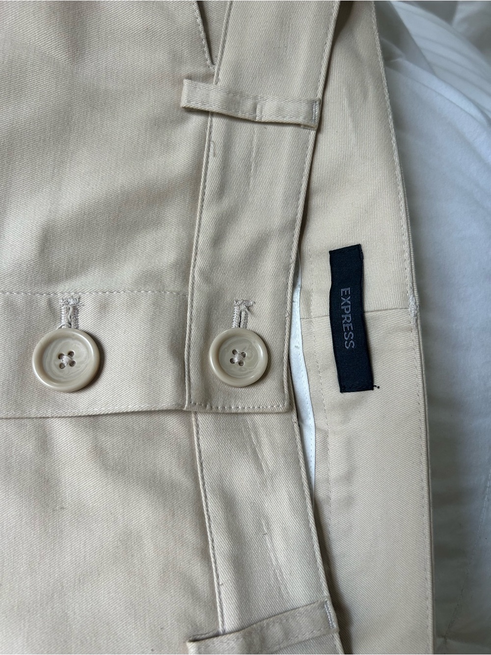 Express Beige Button-Front Mini Skirt - Picture 4 of 4